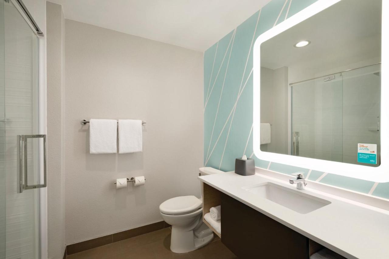 Avid Hotels Elkhart North By Ihg ภายนอก รูปภาพ
